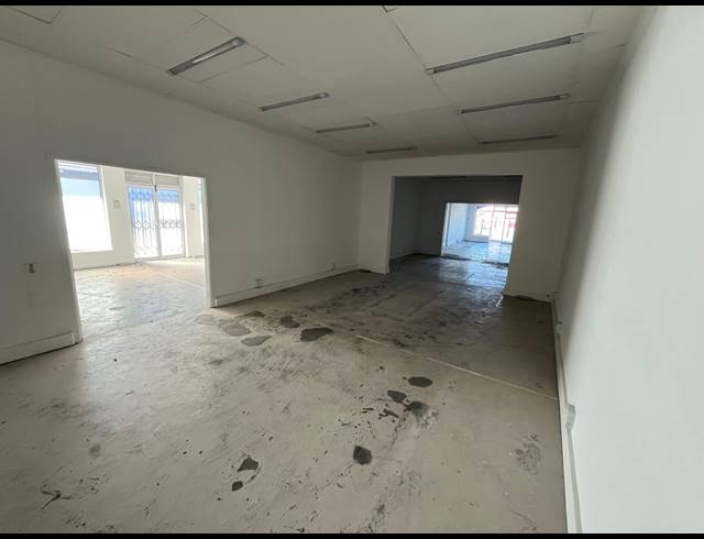 181M² RETAIL TO LET IN PARKLANDS